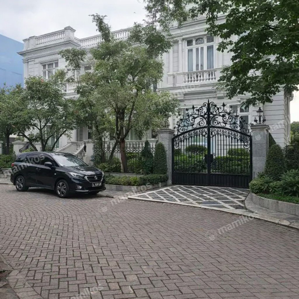 Rumah Sertifikat SHM 7 Kamar Tidur 5 Kamar Mandi Pantai Indah Kapuk Jakarta Utara
