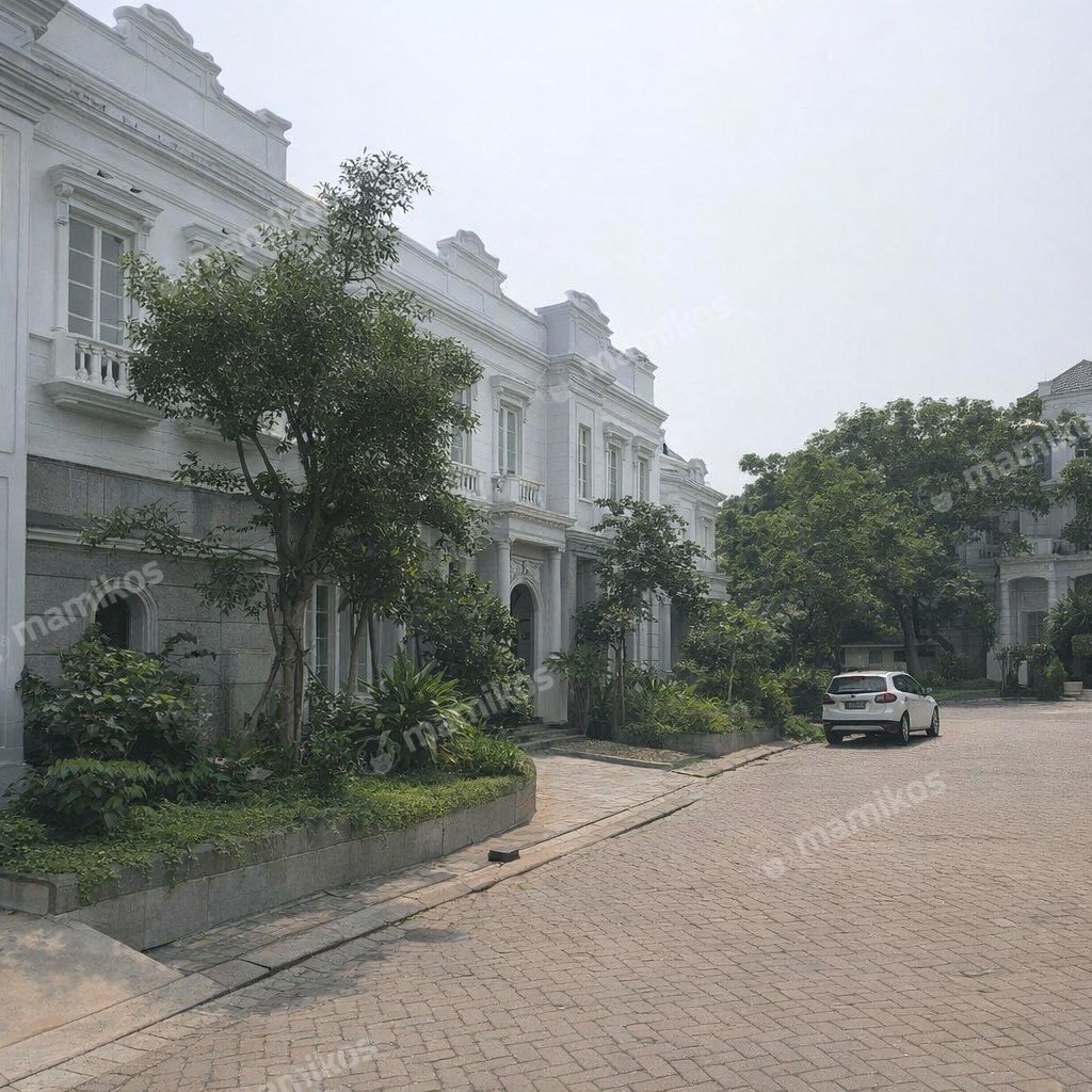 Rumah Sertifikat SHM 7 Kamar Tidur 5 Kamar Mandi Pantai Indah Kapuk Jakarta Utara - Photo 3