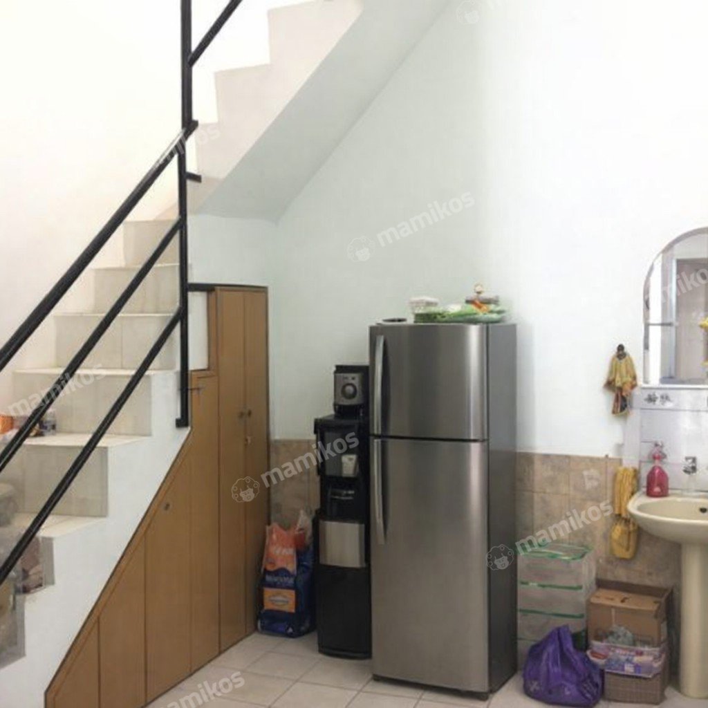 Rumah Sertifikat SHM 4 Kamar Tidur 3 Kamar Mandi Taman Palem Jakarta Barat - Photo 5