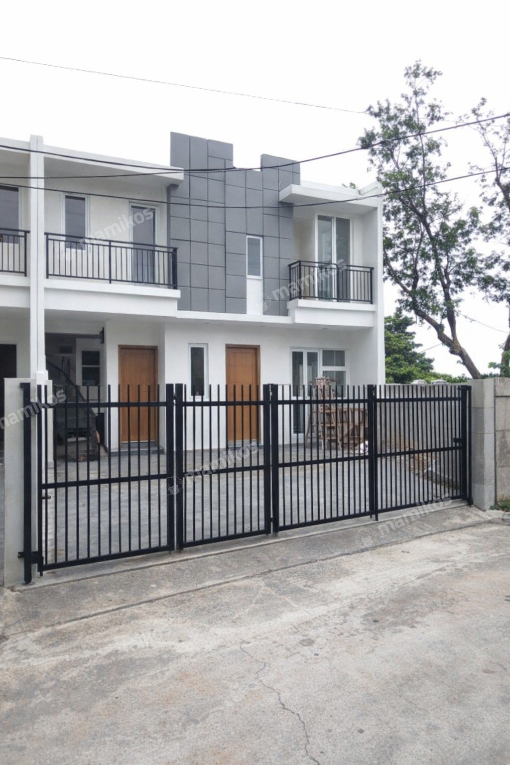 Rumah Baru Sertifikat SHM 4 Kamar Tidur Jatiwaringin Jakarta Timur - Photo 2