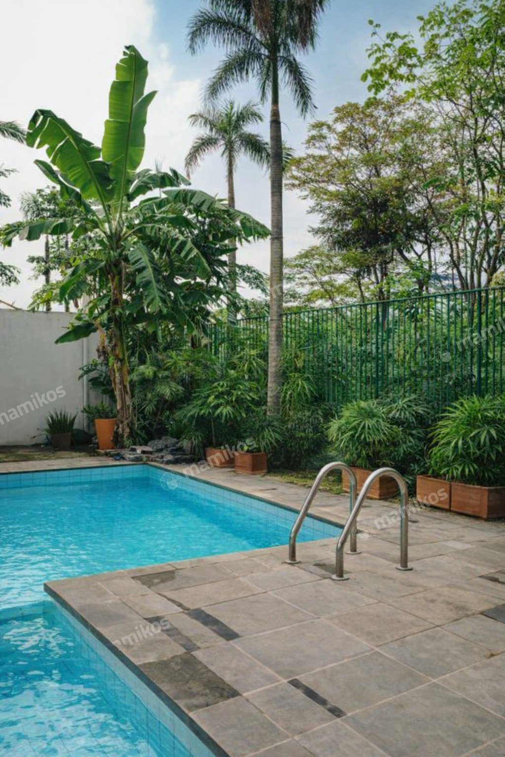 Rumah Sertifikat SHM 4 Kamar Tidur 3 Kamar Mandi Pondok Indah Jakarta Selatan - Photo 4
