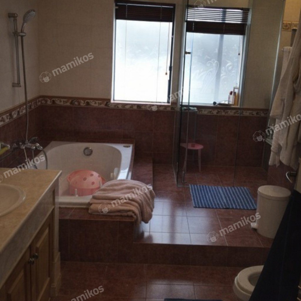 Rumah Sertifikat SHM 6 Kamar Tidur 4 Kamar Mandi Kemanggisan Jakarta Barat - Photo 3