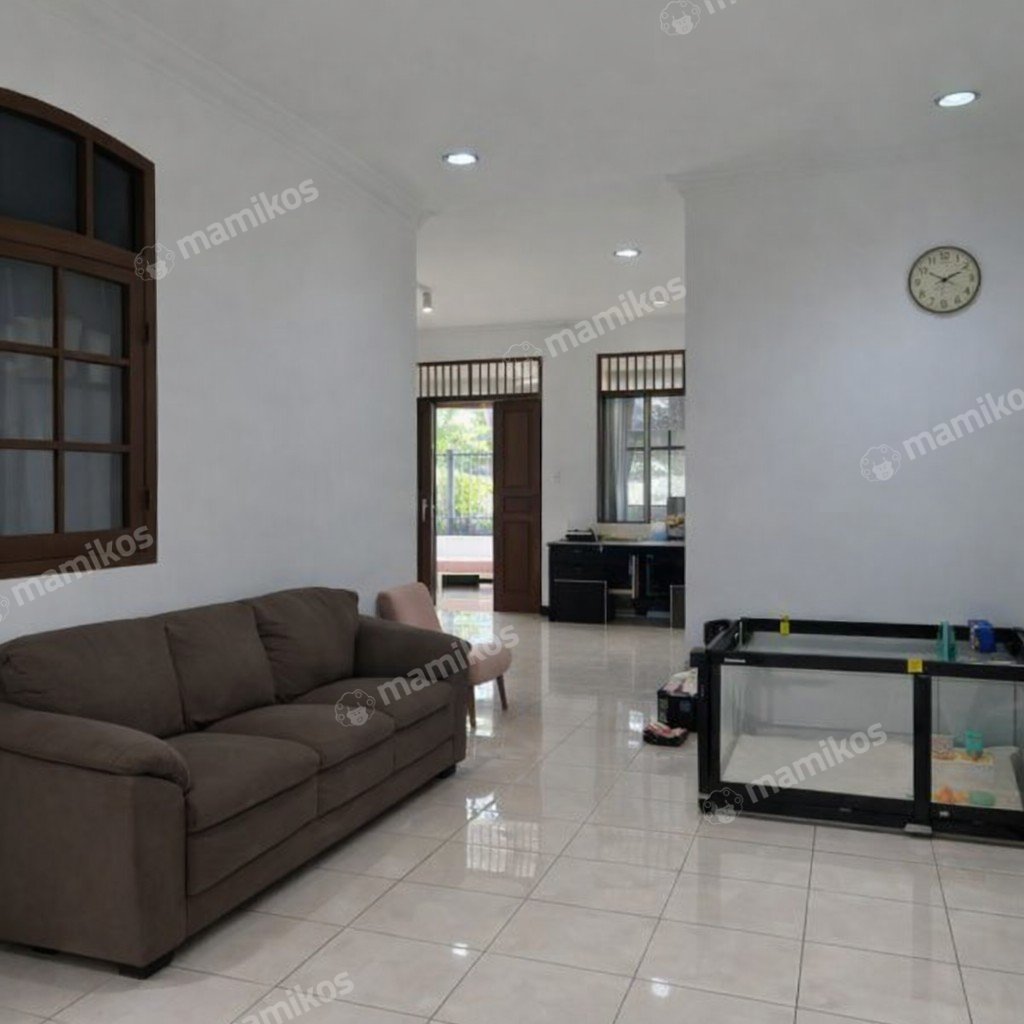 Rumah Sertifikat SHM 3 Kamar Tidur 2 Kamar Mandi Citra Garden Jakarta Barat - Photo 3