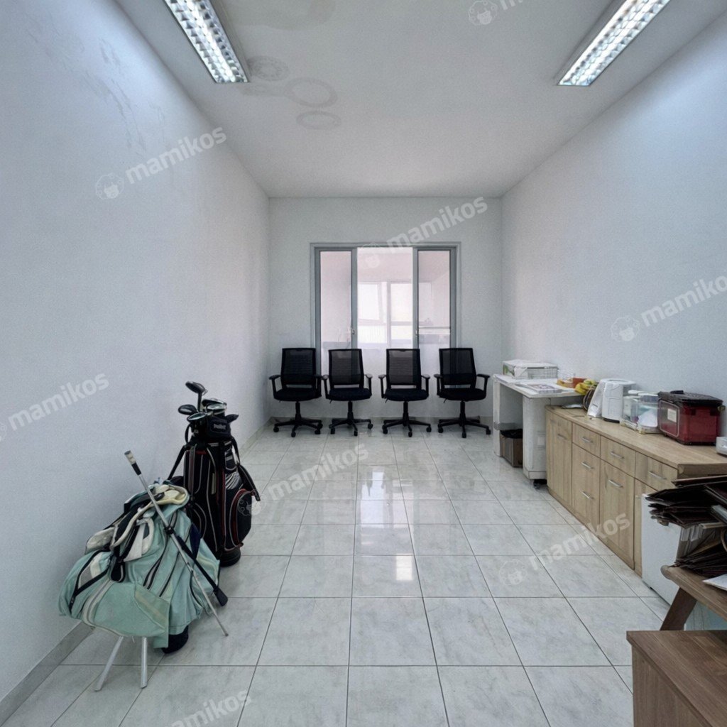 Rumah Sertifikat SHM 9 Kamar Tidur 4 Kamar Mandi Kebayoran Baru Jakarta Selatan - Photo 3