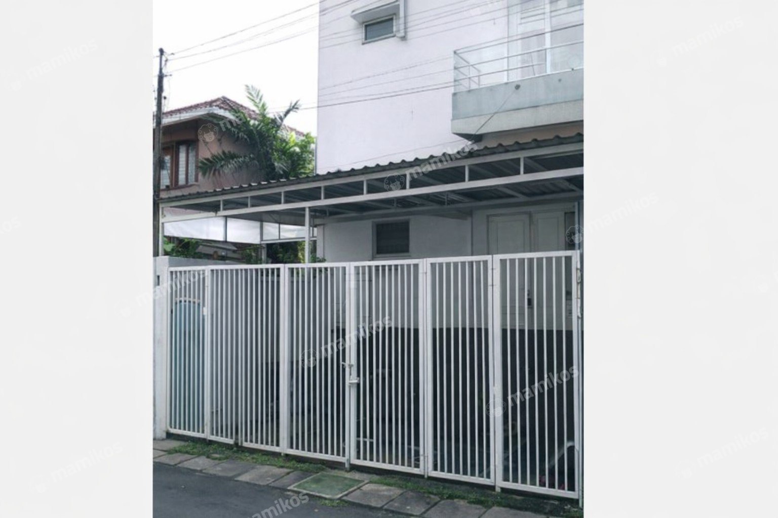 Rumah Sertifikat SHM 5 Kamar Tidur 2 Kamar Mandi Cipete Jakarta Selatan