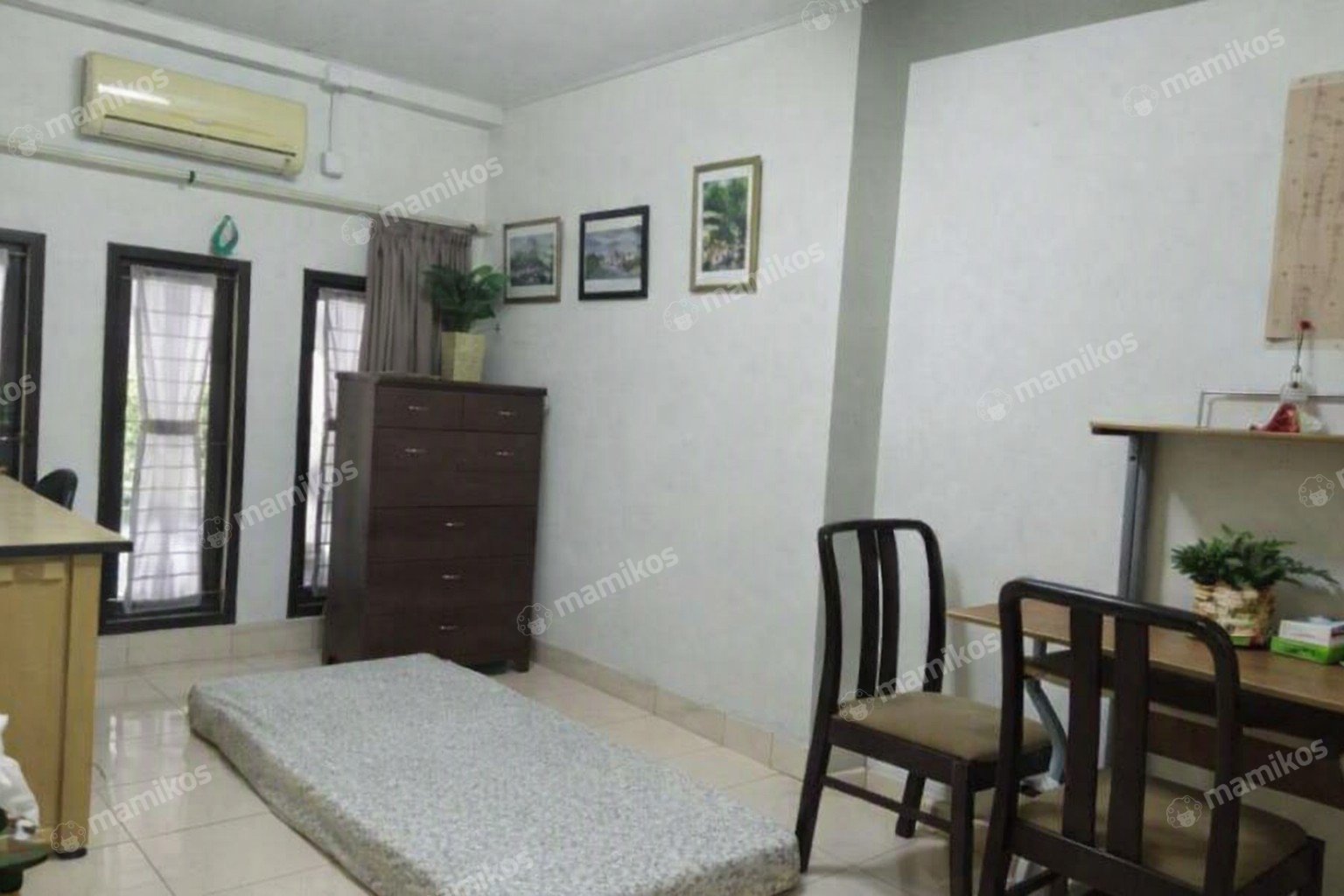 Rumah Sertifikat SHM 4 Kamar Tidur 2 Kamar Mandi Kelapa Gading Jakarta Utara - Photo 3