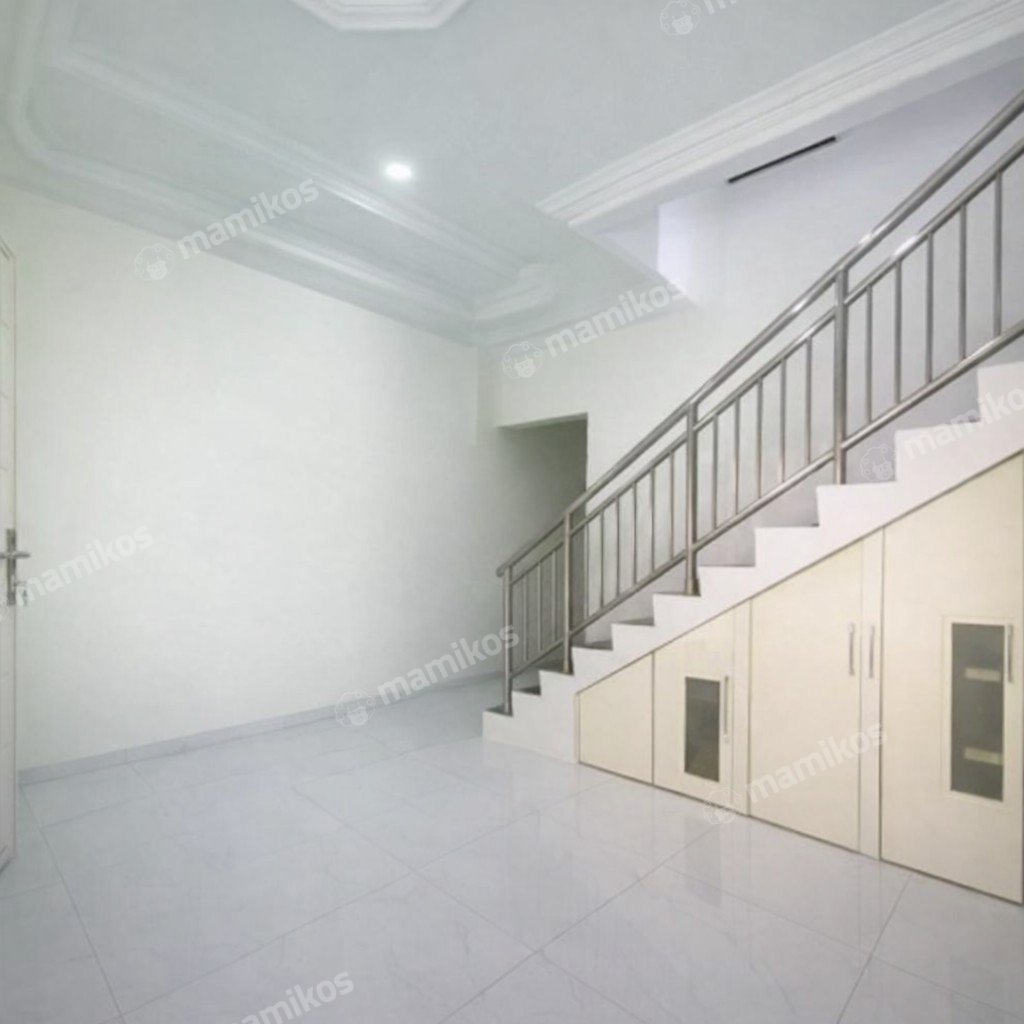 Rumah Sertifikat SHM 3 Kamar Tidur 4 Kamar Mandi Lenteng Agung Jakarta Selatan - Photo 3