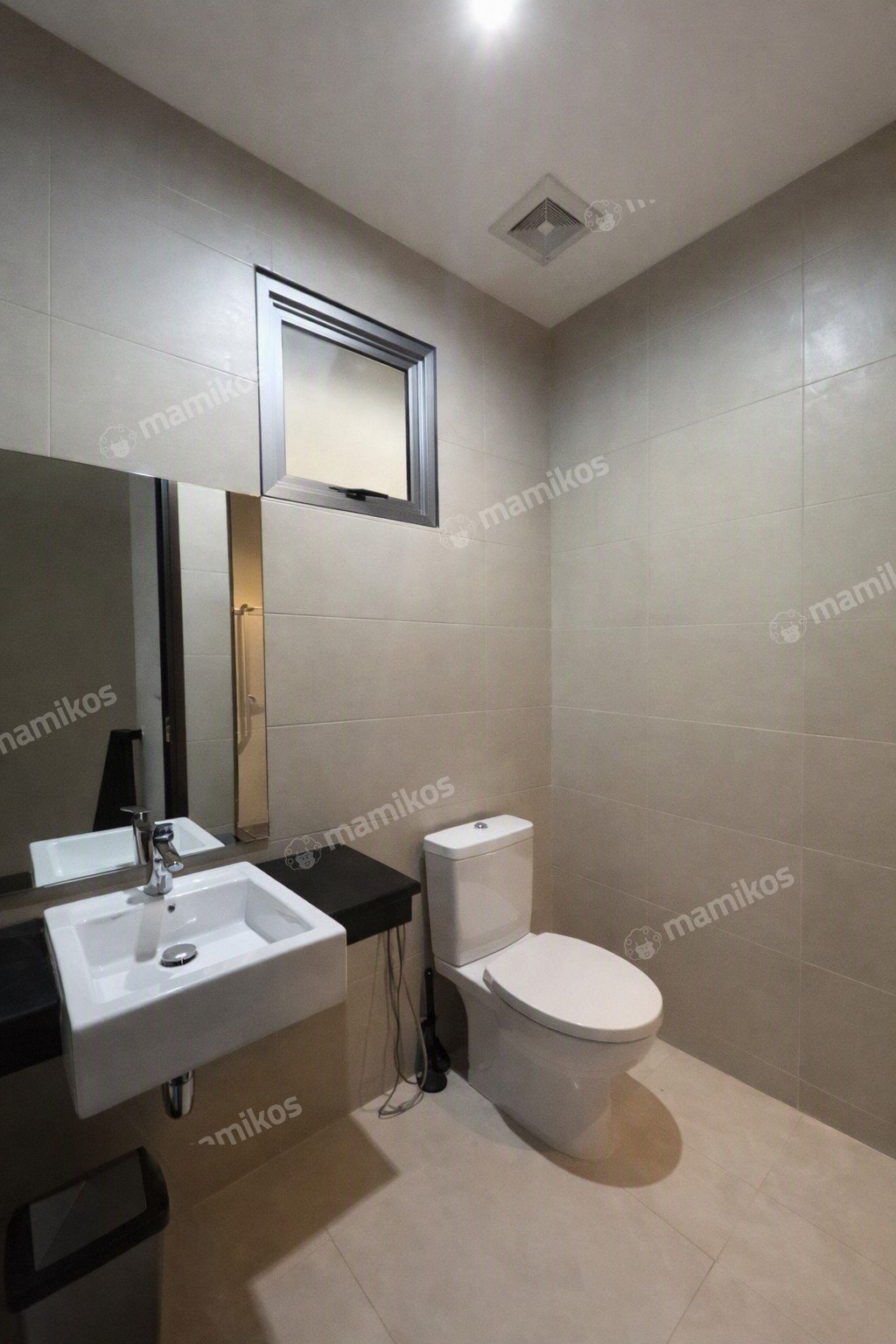 Rumah Sertifikat PPJB 3 Kamar Tidur 2 Kamar Mandi Pantai Indah Kapuk 2 Jakarta Utara - Photo 5