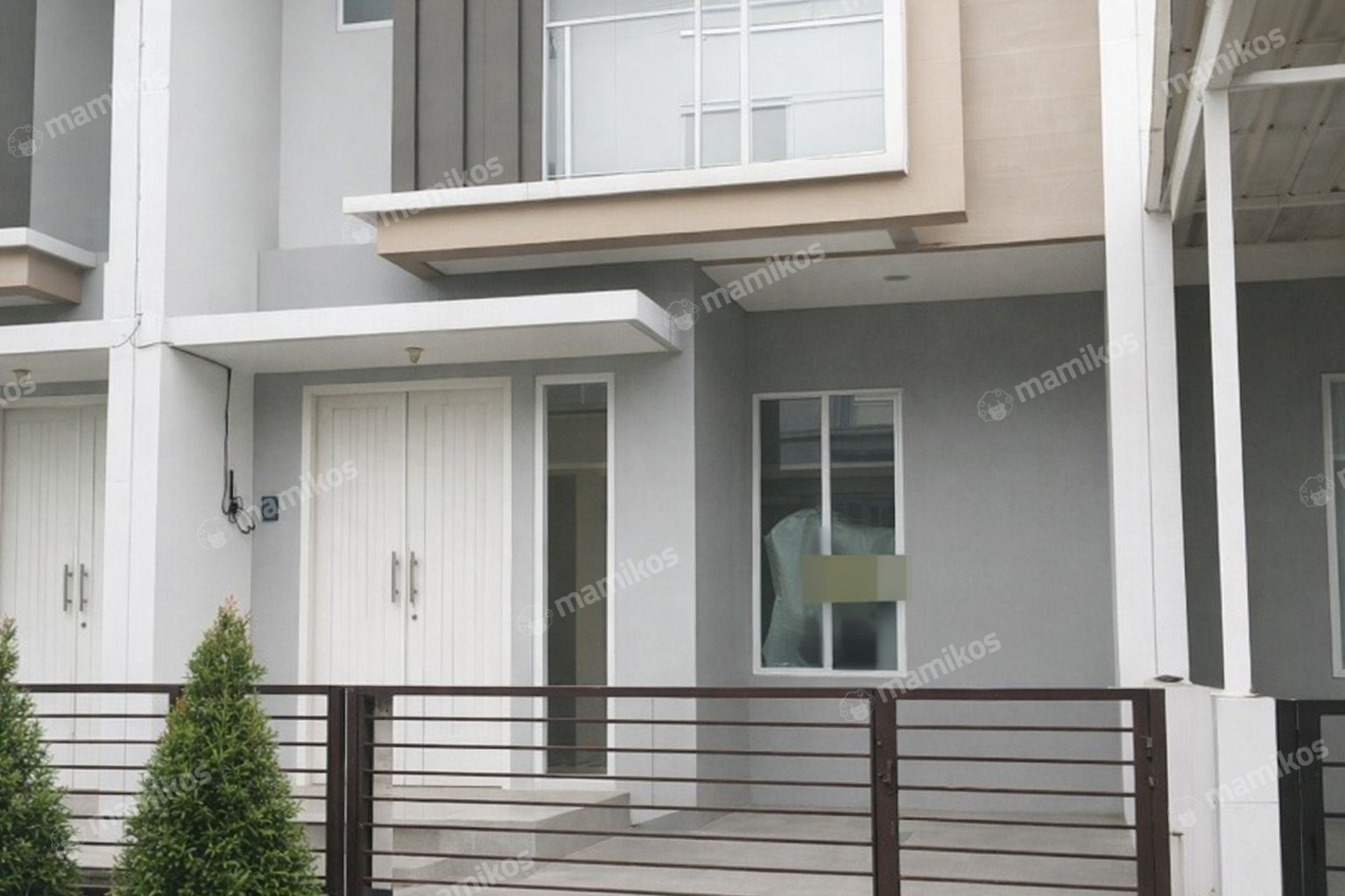 Rumah 3 Kamar Tidur 2 Kamar Mandi 2 Lantai Semanan Jakarta Barat