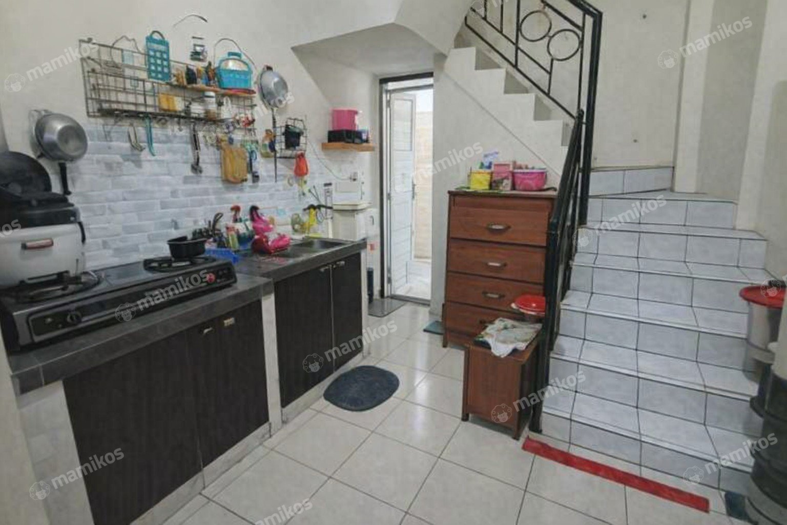 Rumah Sertifikat SHM 3 Kamar Tidur 3 Kamar Mandi Jelambar Jakarta Barat - Photo 2