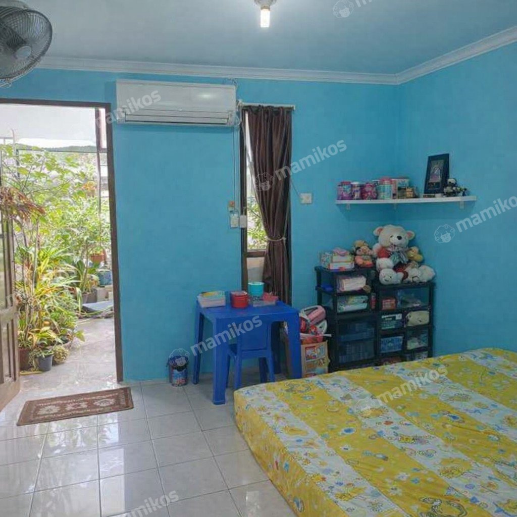 Rumah Sertifikat SHM 3 Kamar Tidur 3 Kamar Mandi Jelambar Jakarta Barat - Photo 4
