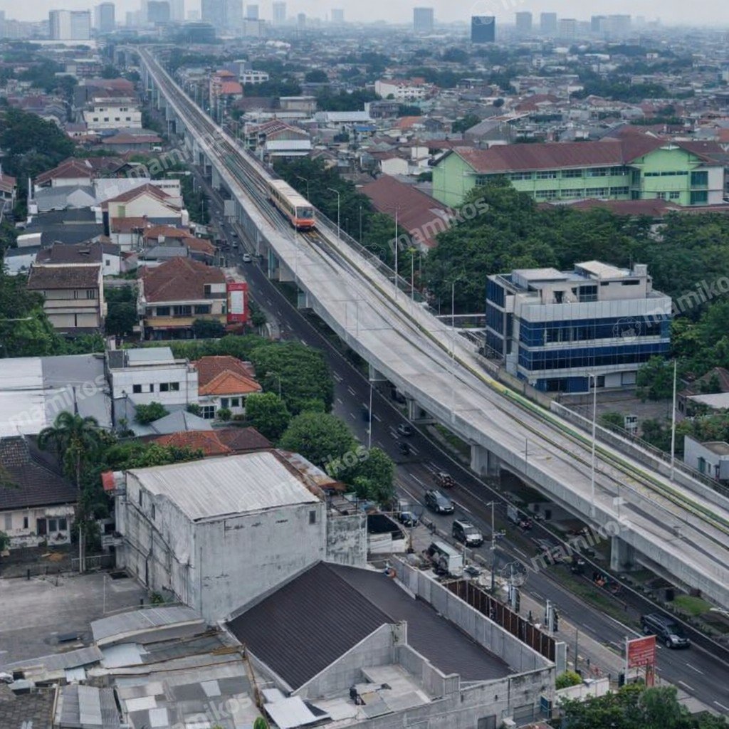Rumah Sertifikat SHM 5 Kamar Tidur 4 Kamar Mandi Kebayoran Baru Jakarta Selatan - Photo 2