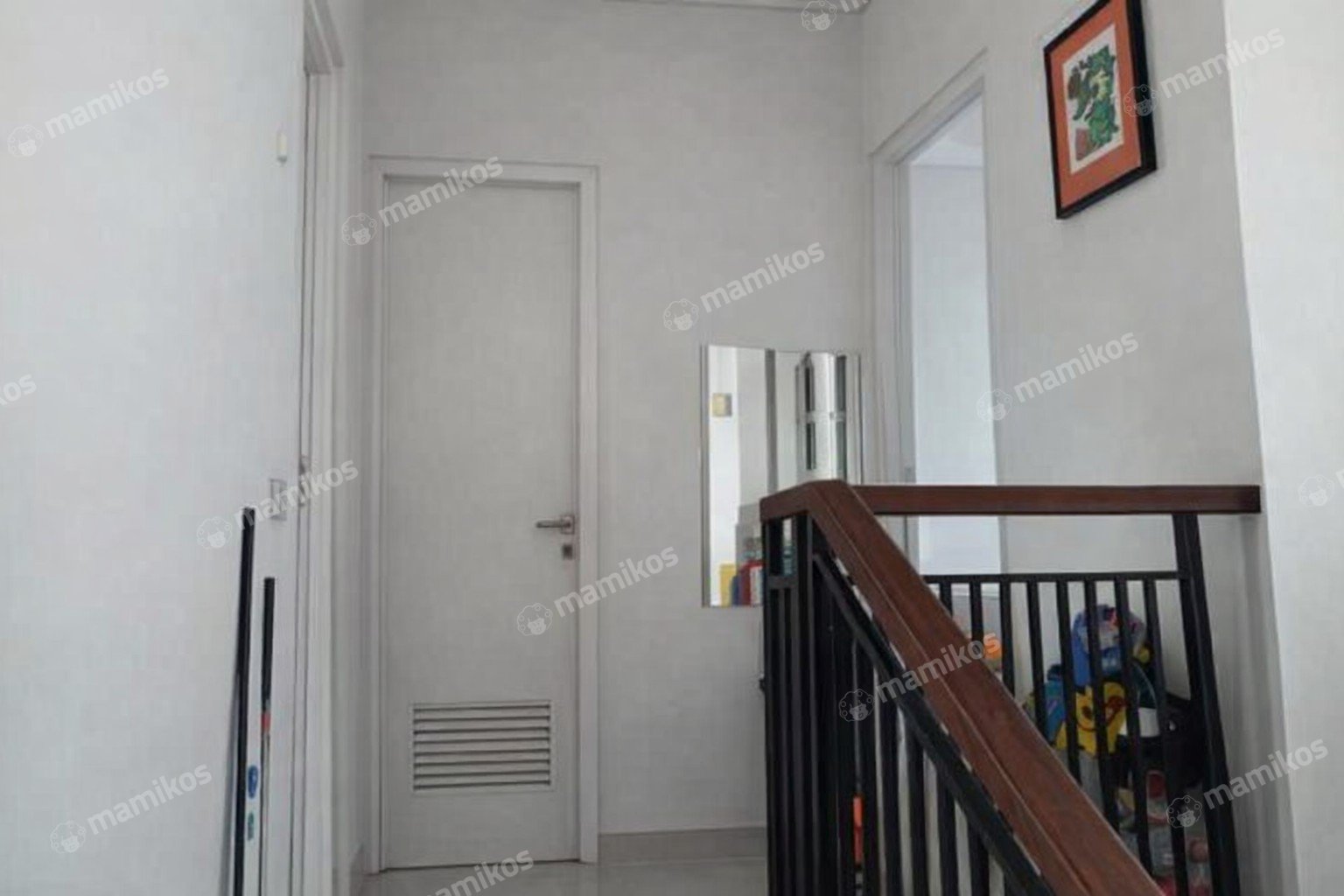 Rumah Sertifikat HGB 3 Kamar Tidur 3 Kamar Mandi Metland Menteng Jakarta Timur - Photo 2