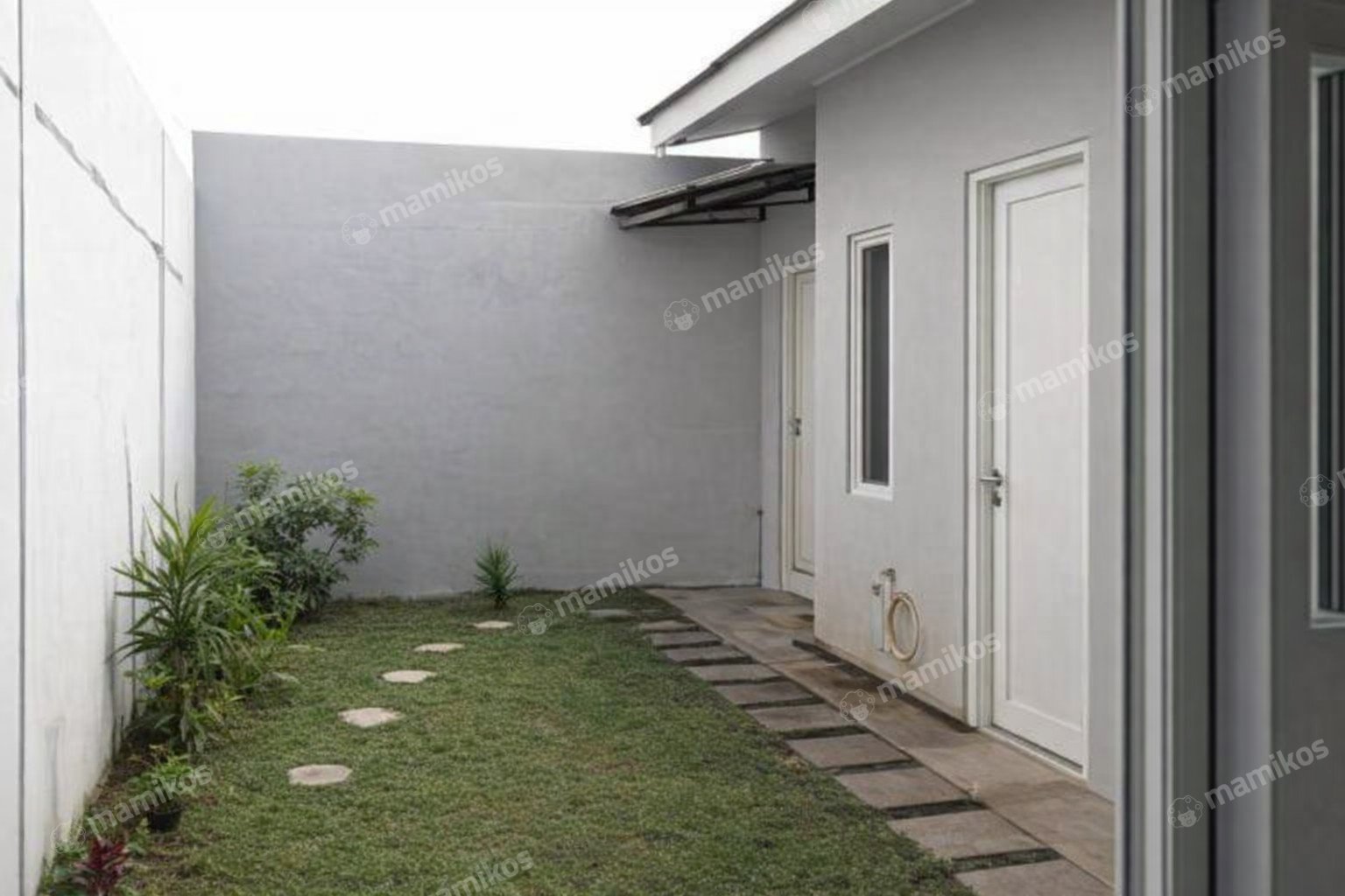 Rumah Sertifikat HGB 3 Kamar Tidur 3 Kamar Mandi Metland Menteng Jakarta Timur - Photo 3