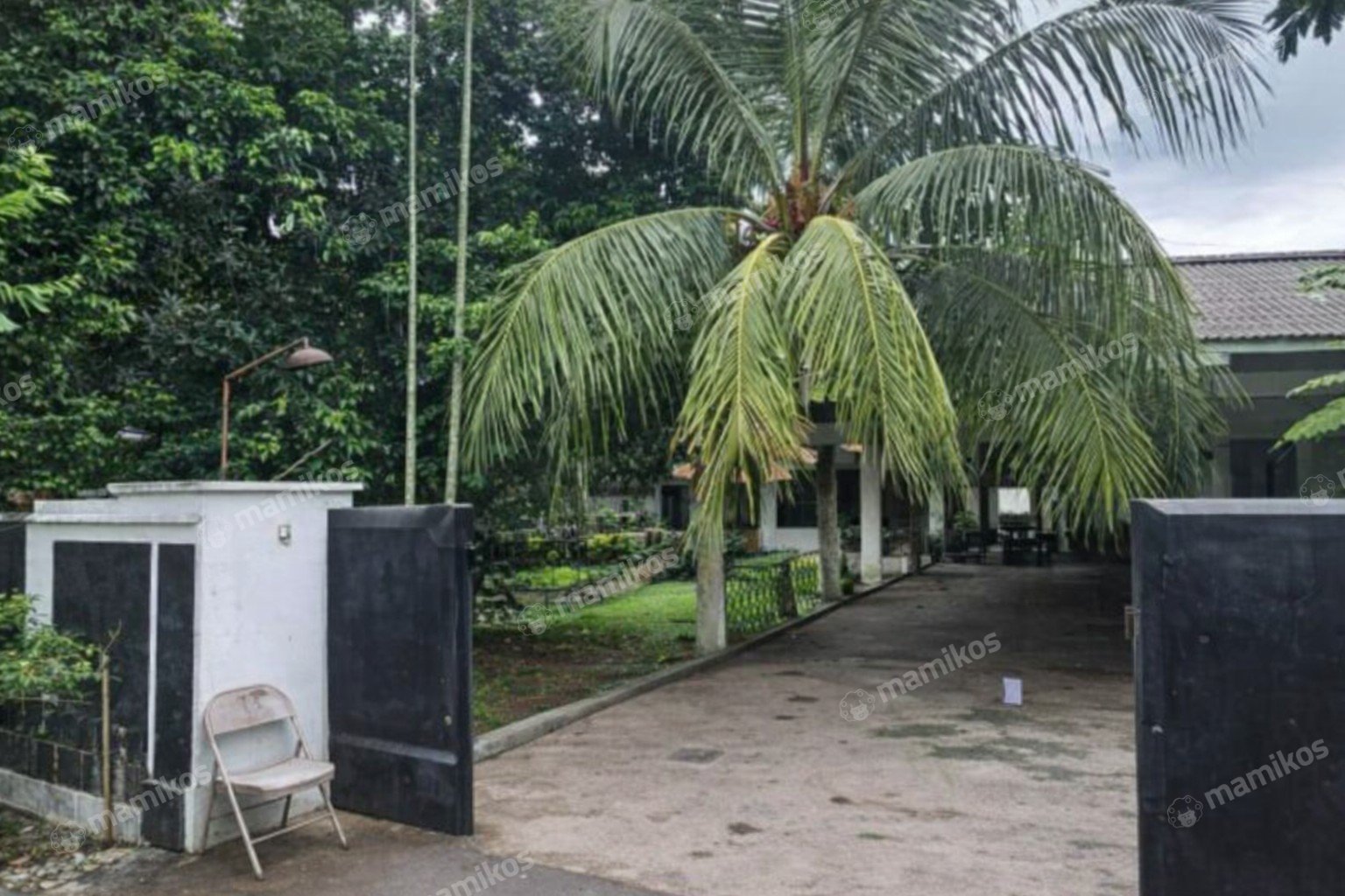 Rumah Sertifikat SHM 5 Kamar Tidur 5 Kamar Mandi Ragunan Jakarta Selatan