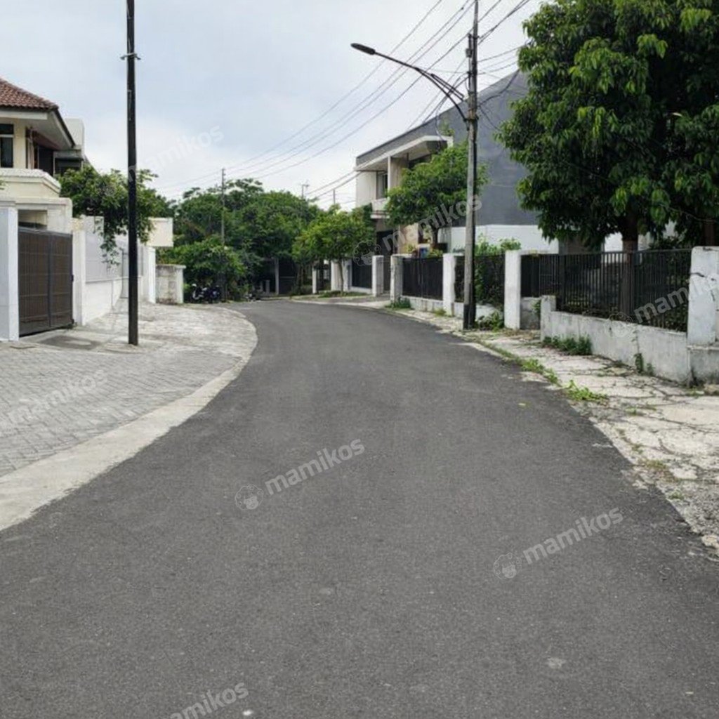 Rumah 4 Kamar Tidur 2 Kamar Mandi Kebayoran Baru Jakarta Selatan - Photo 2