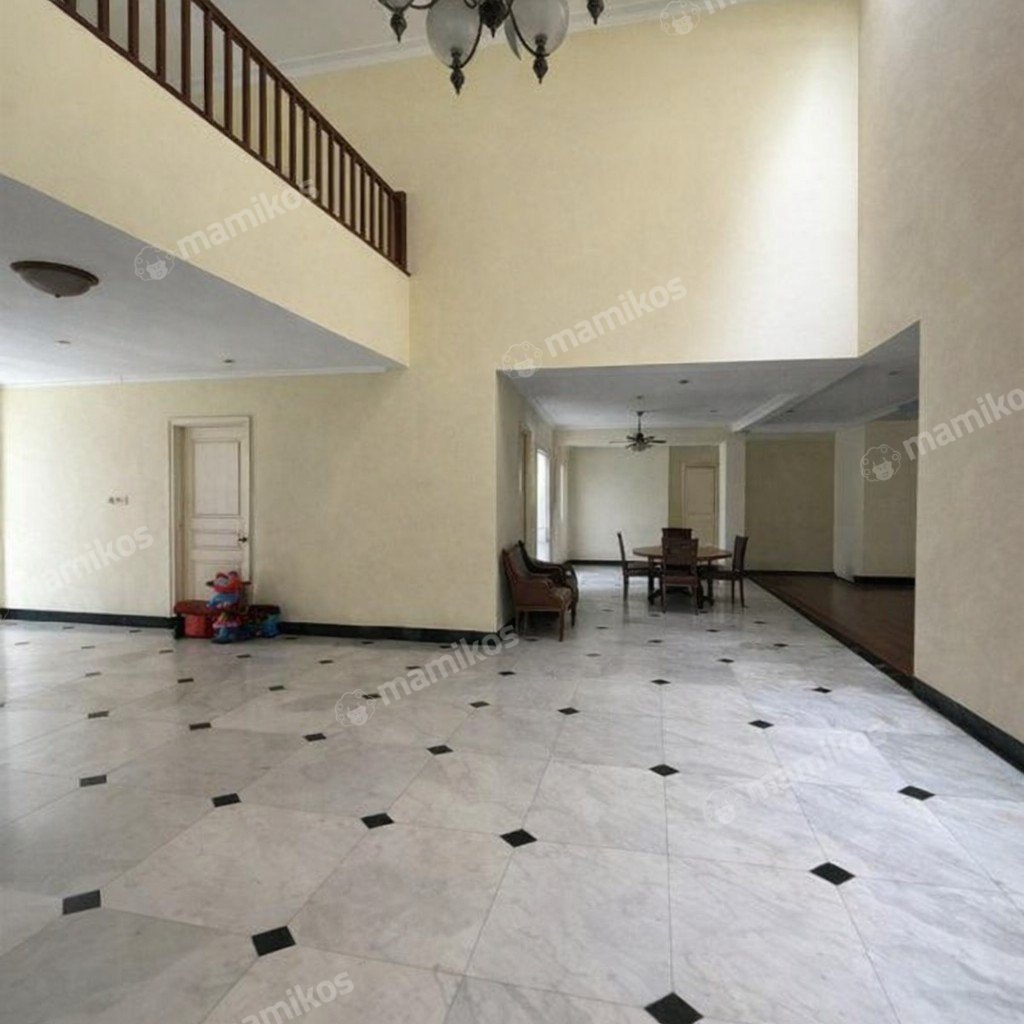 Rumah 4 Kamar Tidur 2 Kamar Mandi Kebayoran Baru Jakarta Selatan - Photo 3