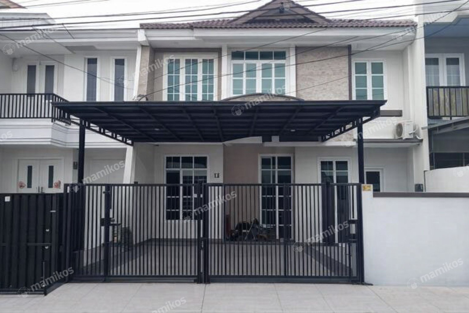 Rumah 5 Kamar Tidur 4 Kamar Mandi 2 Lantai Kelapa Gading Jakarta Utara