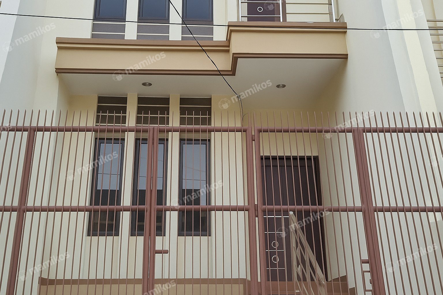 Rumah Sertifikat SHM 3 Kamar Tidur 3 Kamar Mandi Duri Kepa Jakarta Barat