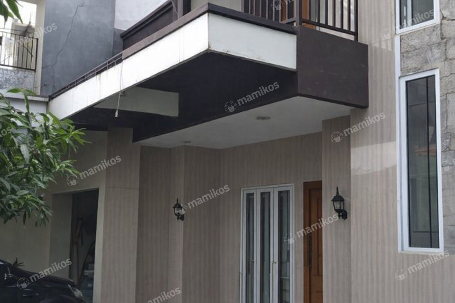 Rumah Sertifikat SHM 7 Kamar Tidur 4 Kamar Mandi Tanjung Duren Utara Jakarta Barat
