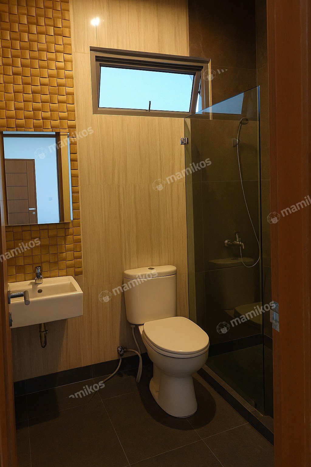 Rumah Sertifikat SHM 7 Kamar Tidur 4 Kamar Mandi Tanjung Duren Utara Jakarta Barat - Photo 4