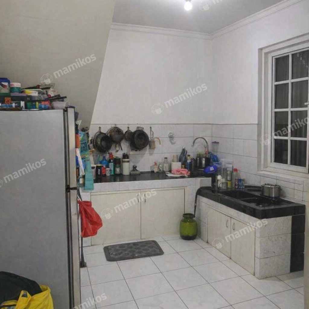 Rumah Sertifikat SHM 3 Kamar Tidur 2 Kamar Mandi Daan Mogot Jakarta Barat - Photo 5