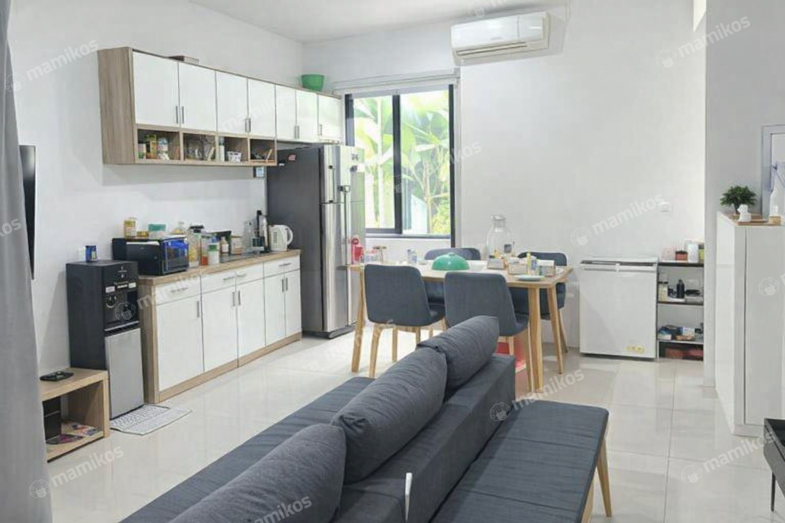Rumah Sertifikat SHM 5 Kamar Tidur 4 Kamar Mandi Citra Garden Jakarta Barat