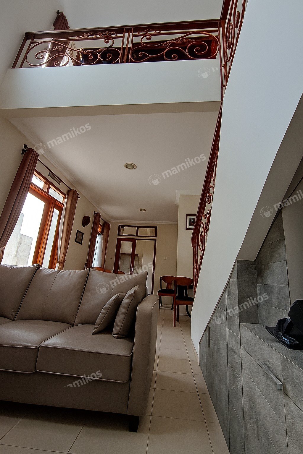 Rumah Sertifikat SHM 4 Kamar Tidur 4 Kamar Mandi Citra Grand Jakarta Timur - Photo 5