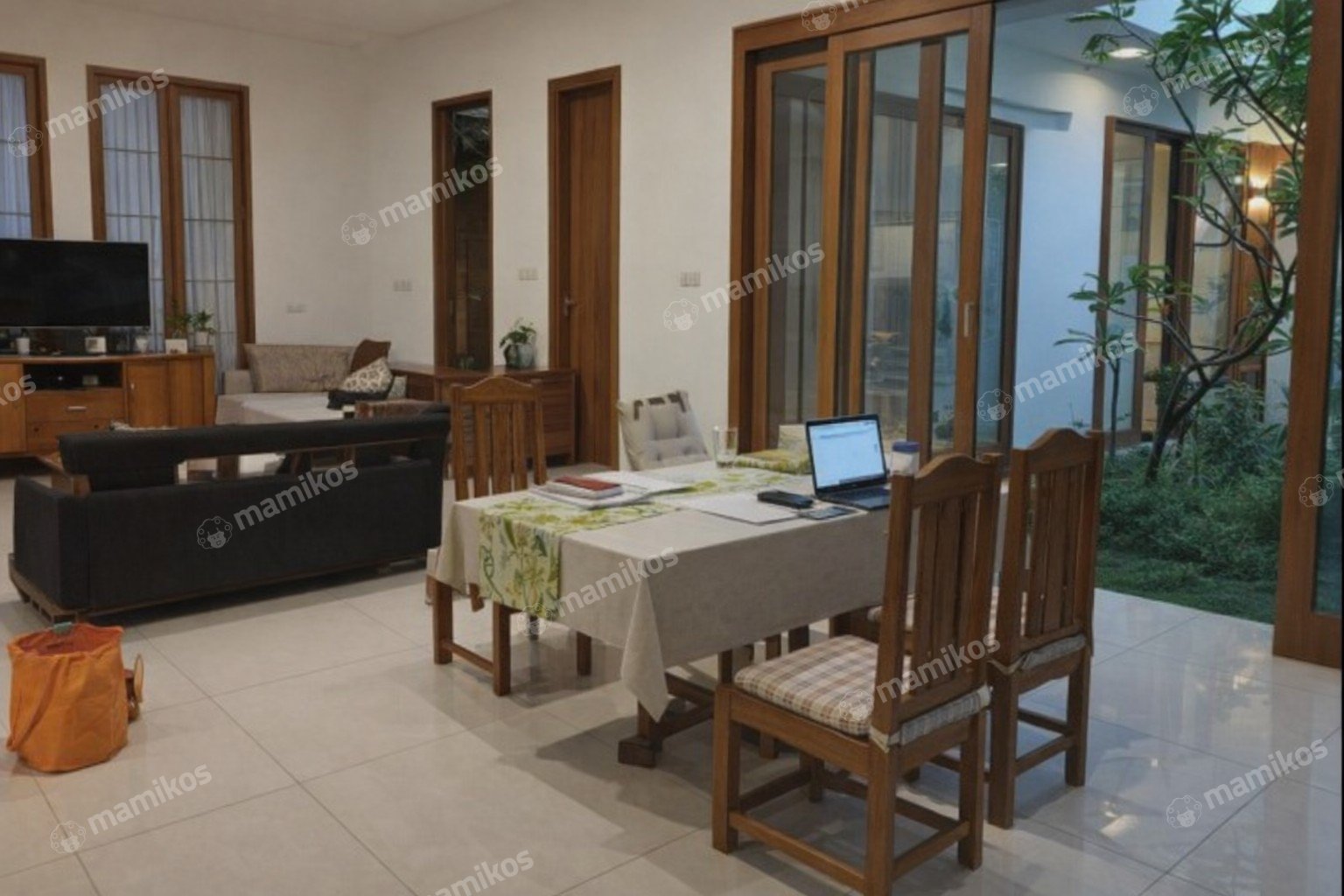Rumah Sertifikat SHM 3 Kamar Tidur 3 Kamar Mandi Tanah Kusir Jakarta Selatan - Photo 4