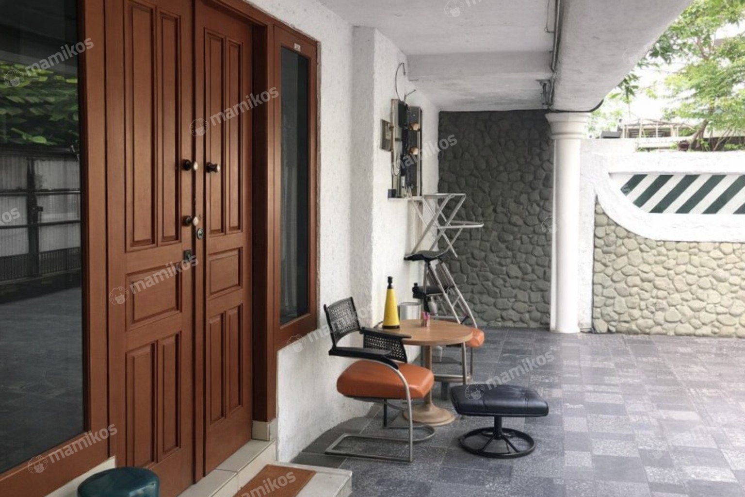 Rumah 5KT 4KM Tomang Jakarta Barat