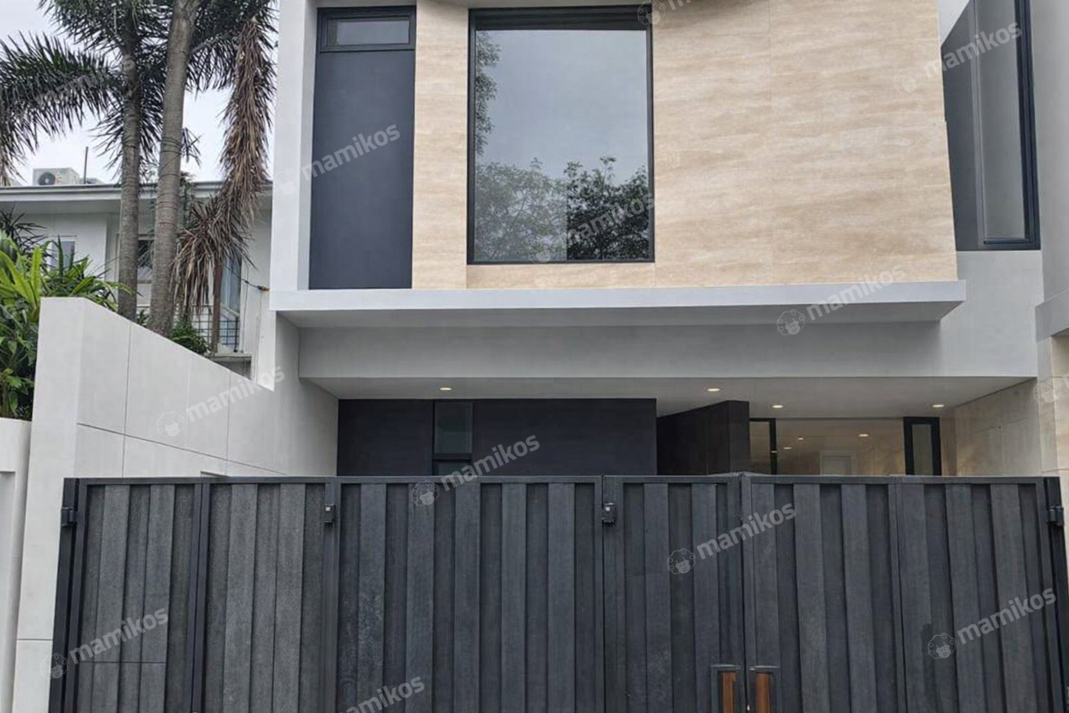 Rumah Sertifikat SHM 4 Kamar Tidur 4 Kamar Mandi Kemang Jakarta Selatan