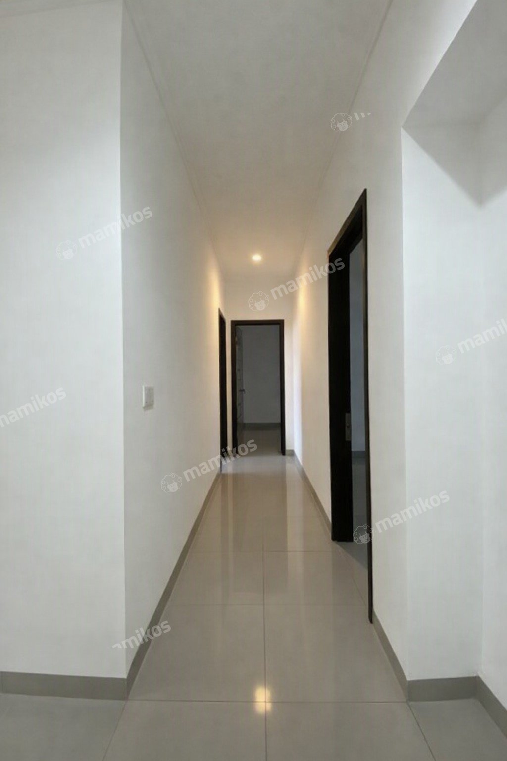 Rumah 4 Kamar Tidur 4 Kamar Mandi 2 Lantai Pantai Indah Kapuk 2 Jakarta Utara - Photo 3