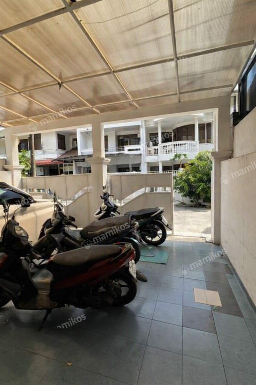 Rumah Sertifikat SHM 5 Kamar Tidur 2 Kamar Mandi Sunter Jakarta Utara - Photo 4