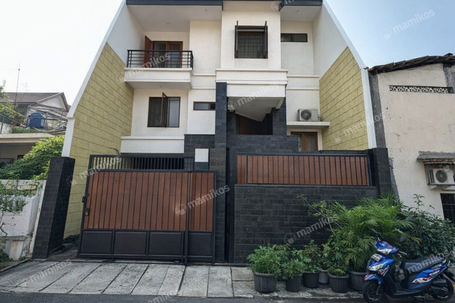 Rumah Sertifikat SHM 3 Kamar Tidur 5 Kamar Mandi Cipinang Jakarta Timur