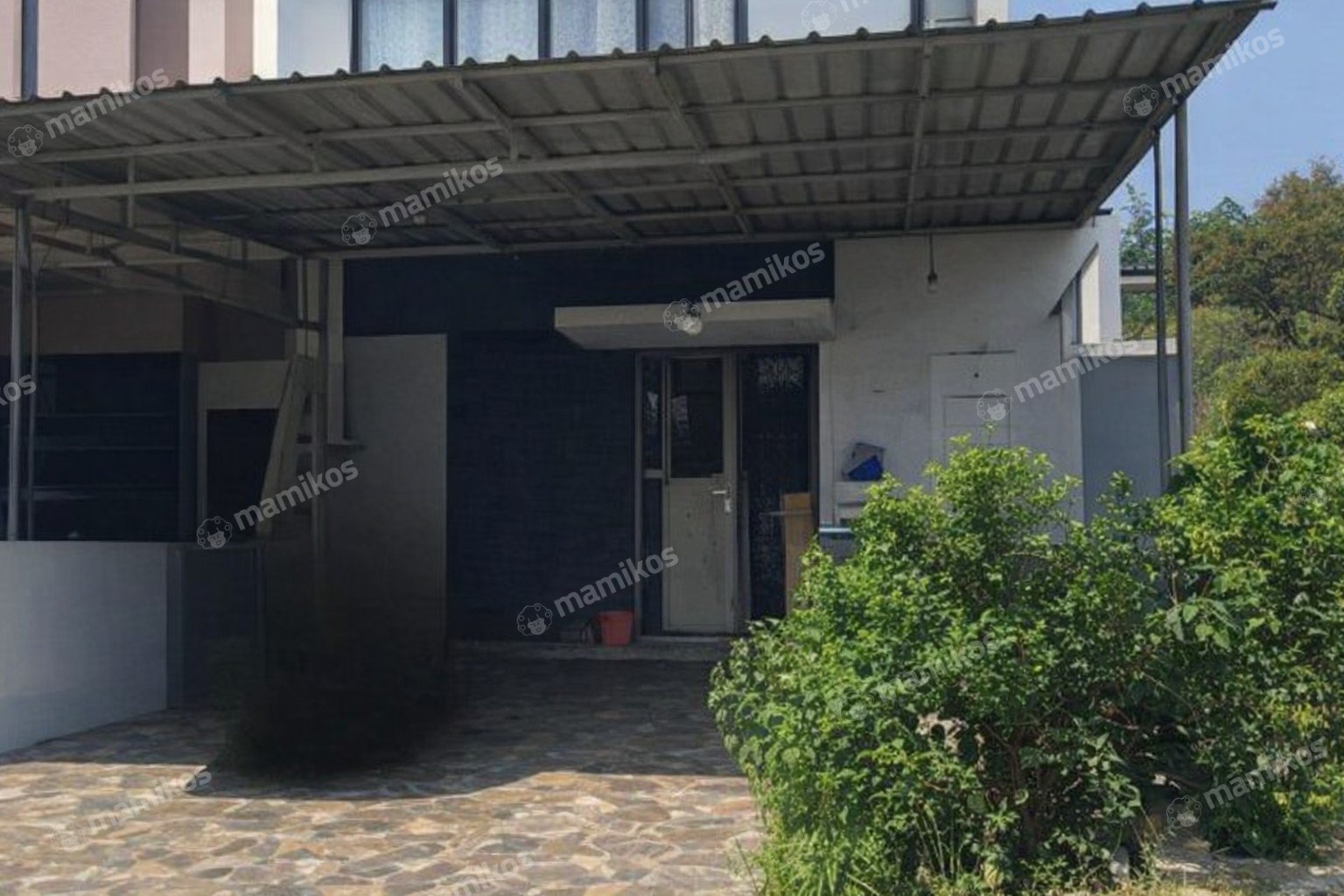 Rumah Sertifikat SHM 3 Kamar Tidur 3 Kamar Mandi Daan Mogot Jakarta Barat