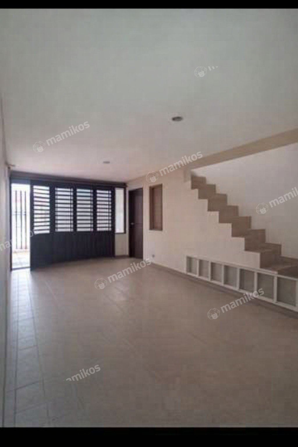 Rumah Sertifikat SHM 4 Kamar Tidur 4 Kamar Mandi Kemang Jakarta Selatan - Photo 4