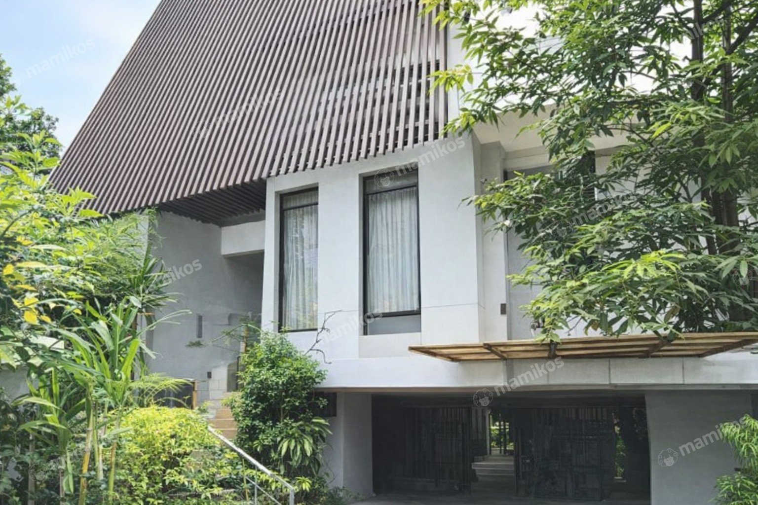 Rumah Sertifikat SHM 4 Kamar Tidur 5 Kamar Mandi Kemang Jakarta Selatan
