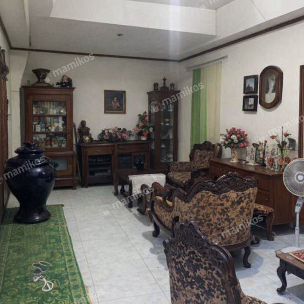 Rumah Sertifikat SHM 12 Kamar Tidur 6 Kamar Mandi Jatinegara Jakarta Timur - Photo 4