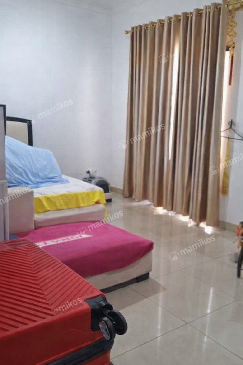 Rumah Sertifikat SHM 3 Kamar Tidur 3 Kamar Mandi Pantai Indah Kapuk Jakarta Utara - Photo 2