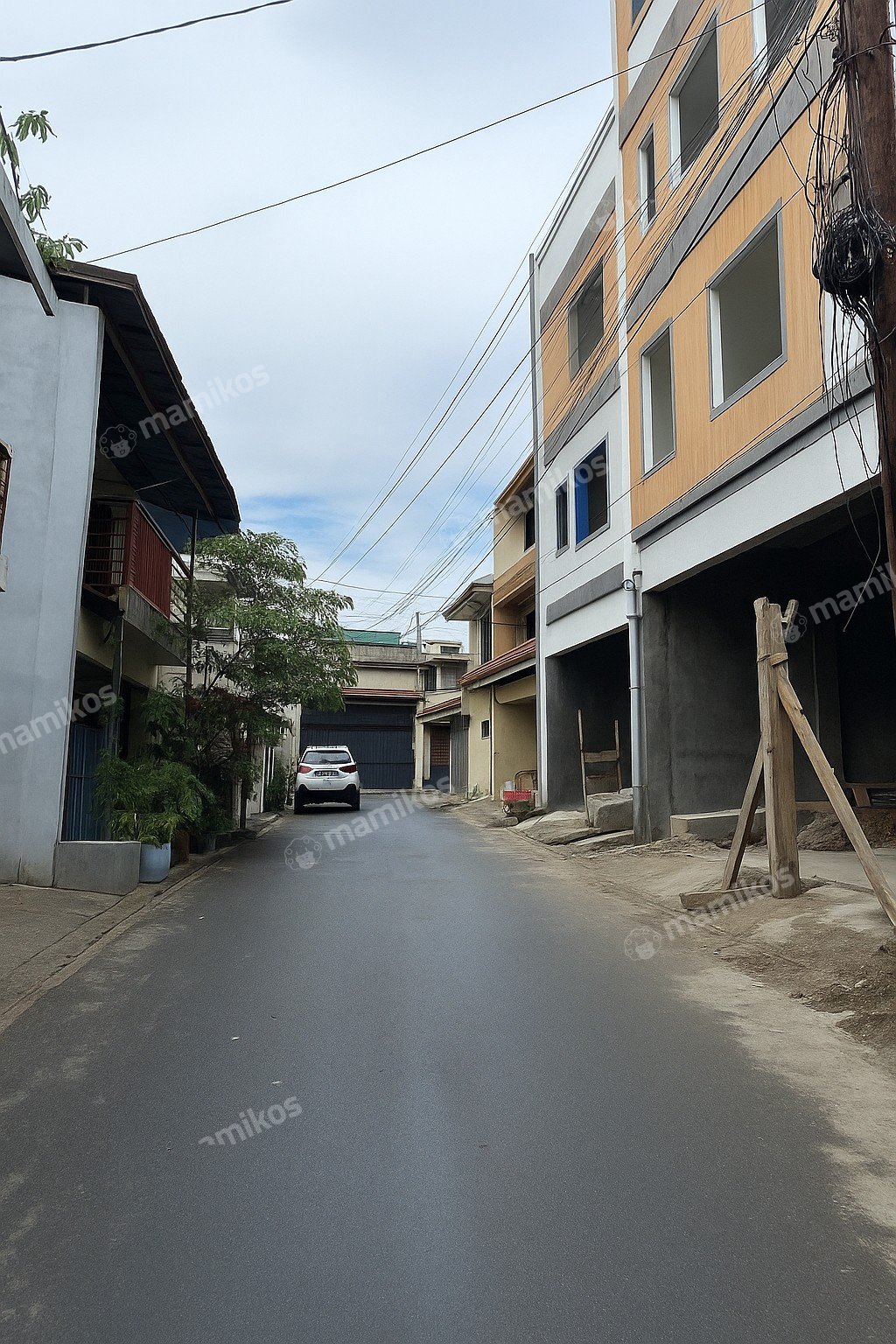 Rumah Baru Sertifikat SHM 5 Kamar Tidur Tanjung Duren Jakarta Barat - Photo 2