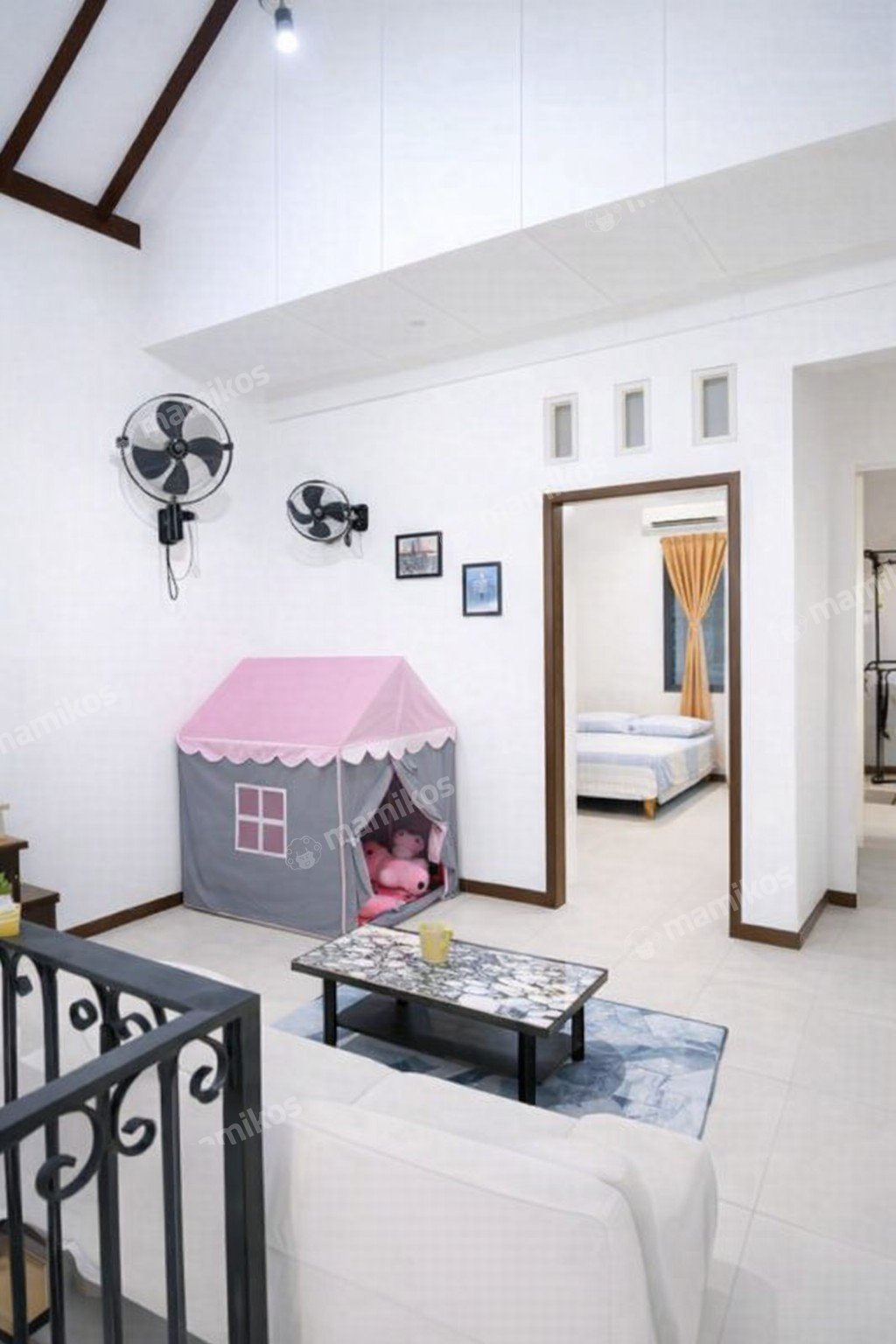 Rumah Sertifikat SHM 3 Kamar Tidur 3 Kamar Mandi Setu Jakarta Timur - Photo 2