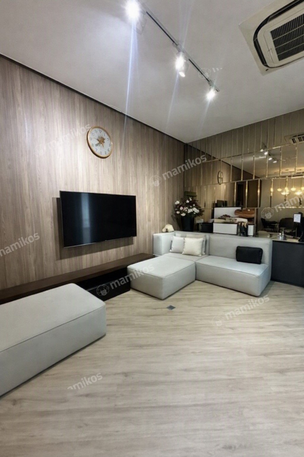 Rumah Sertifikat SHM 4 Kamar Tidur 4 Kamar Mandi Pantai Indah Kapuk Jakarta Utara - Photo 2