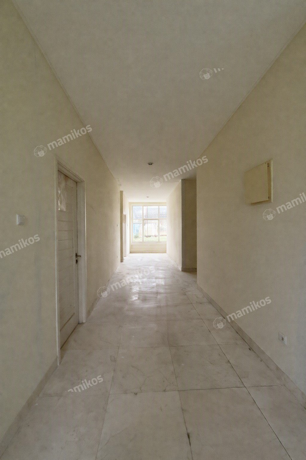 Rumah Sertifikat SHM 4 Kamar Tidur 3 Kamar Mandi Pantai Indah Kapuk Jakarta Utara - Photo 3