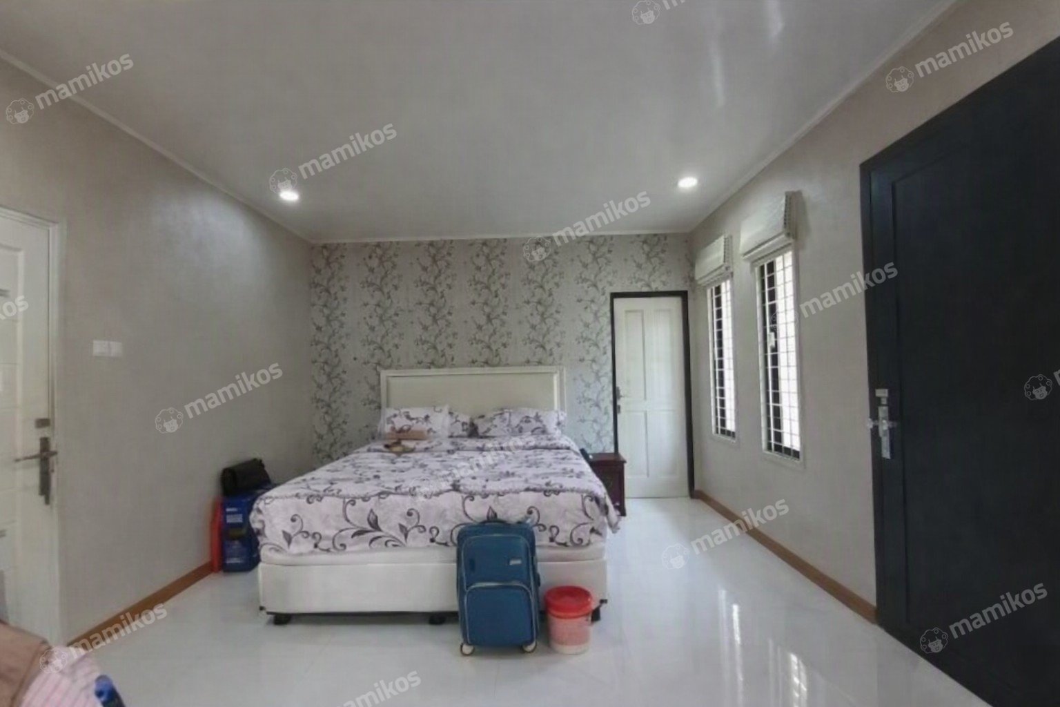 Rumah 5 Kamar Tidur 4 Kamar Mandi 2 Lantai Ancol Jakarta Utara - Photo 2