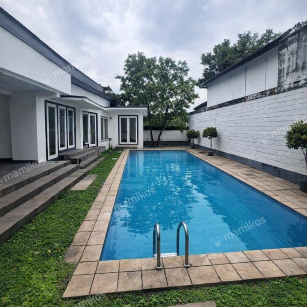 Rumah Sertifikat SHM 3 Kamar Tidur 3 Kamar Mandi Bangka Jakarta Selatan - Photo 2