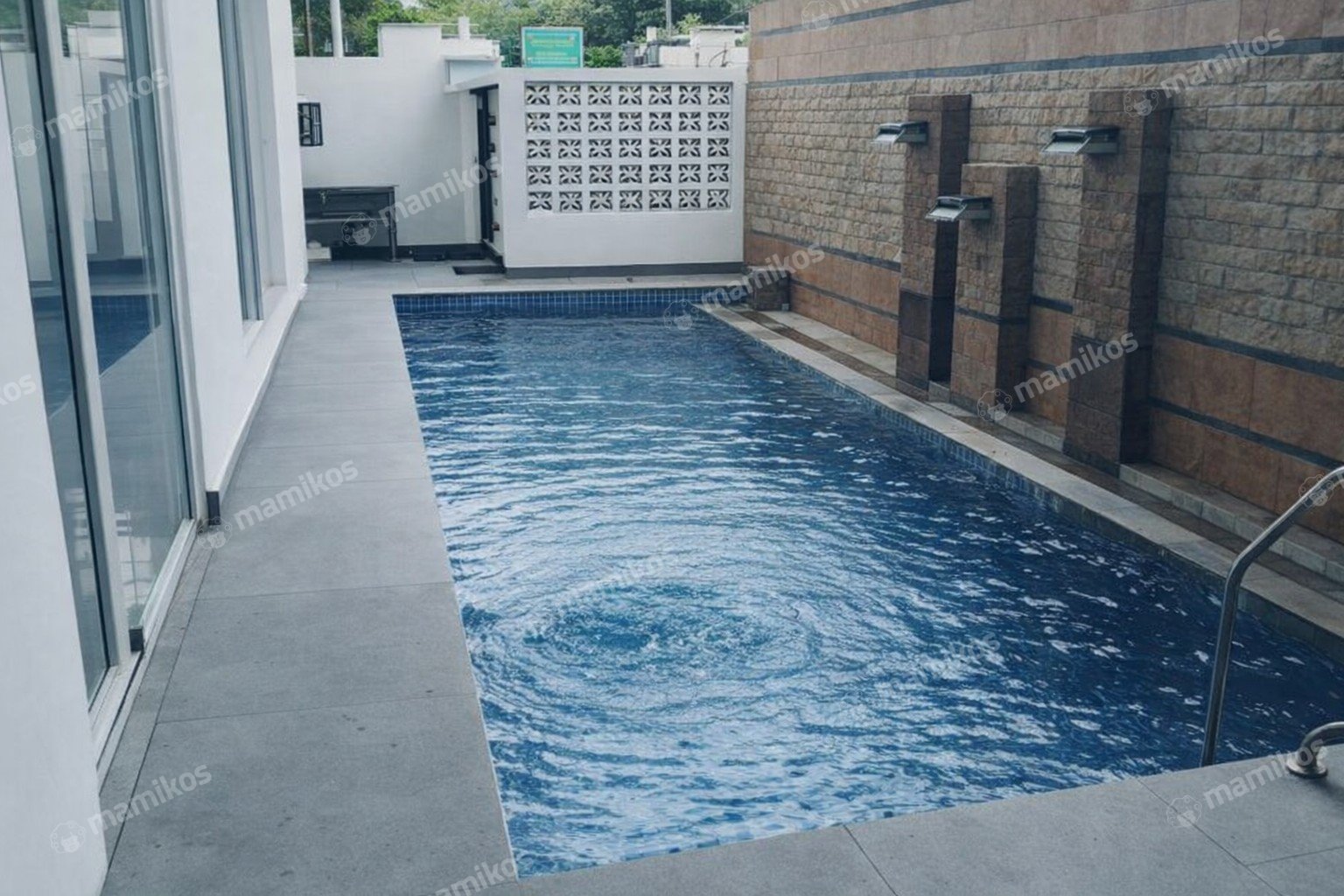 Rumah Baru Sertifikat SHM 4 Kamar Tidur Joglo Jakarta Barat