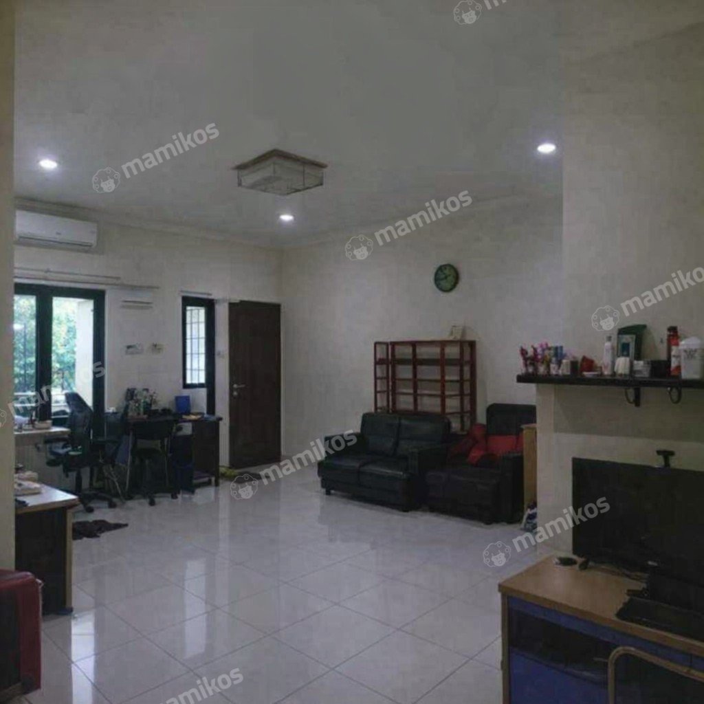 Rumah Sertifikat SHM 4 Kamar Tidur 2 Kamar Mandi Cakung Jakarta Timur - Photo 4