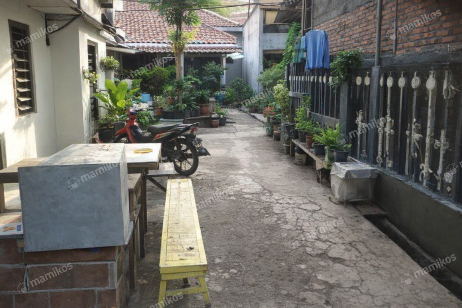 Rumah Sertifikat SHM 5 Kamar Tidur 3 Kamar Mandi Cipinang Jakarta Timur