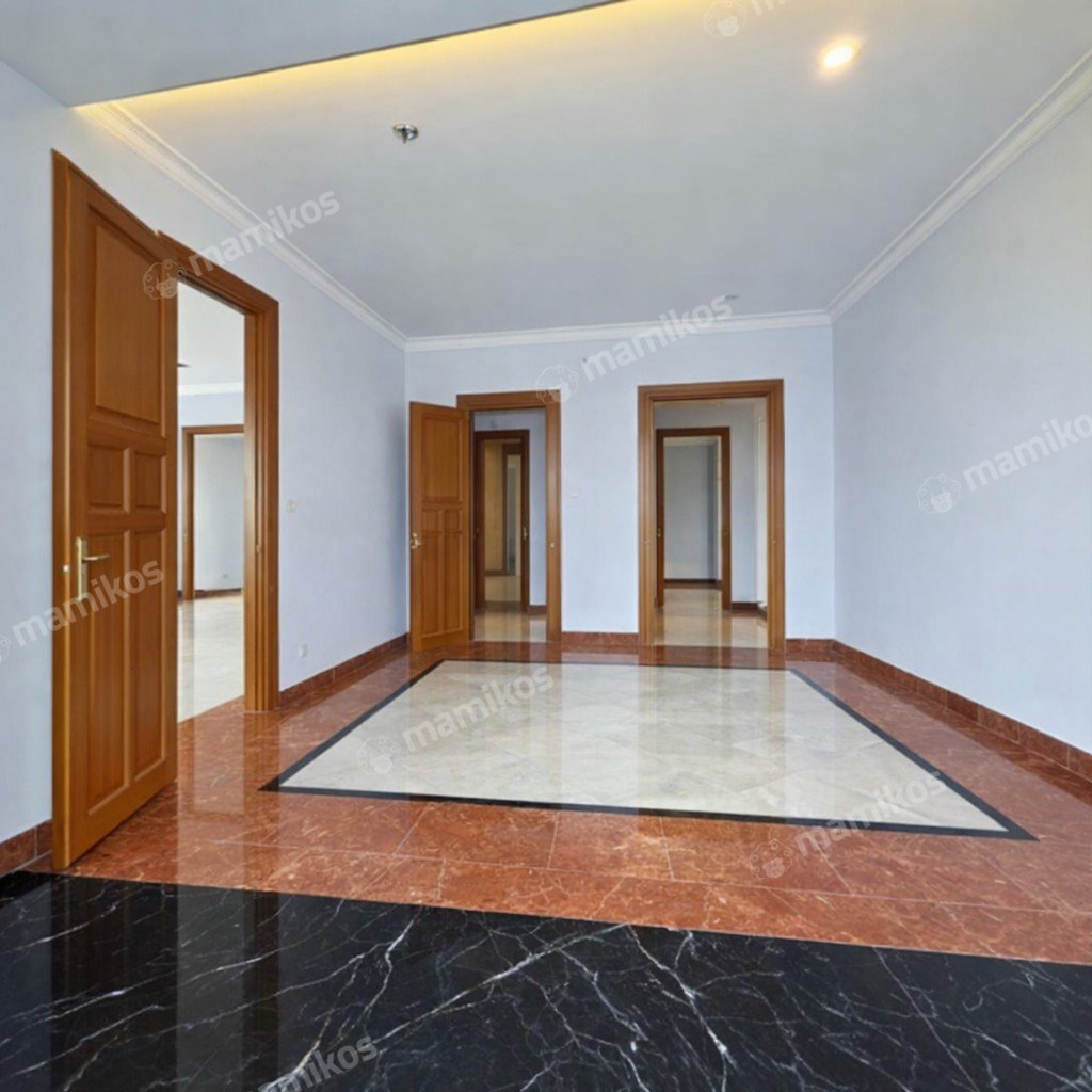 Rumah Sertifikat SHM 8 Kamar Tidur 7 Kamar Mandi Pondok Indah Jakarta Selatan - Photo 3