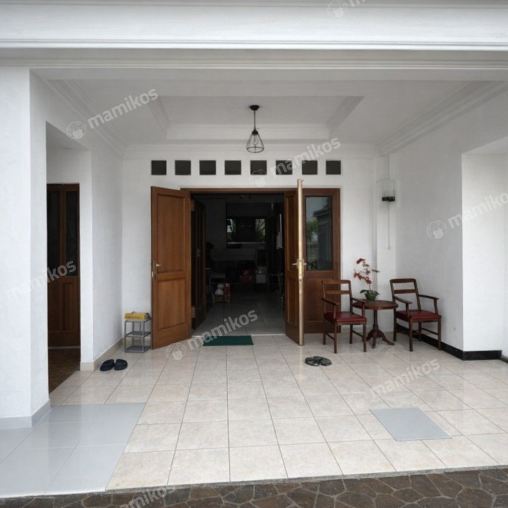 Rumah Sertifikat SHM 3 Kamar Tidur 3 Kamar Mandi Kemang Jakarta Selatan - Photo 3